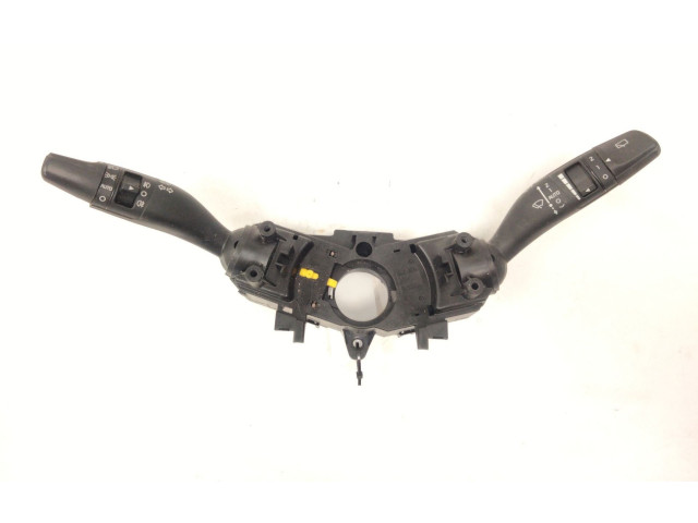 Ручка стеклоочистителей 93404J7960   KIA Xceed