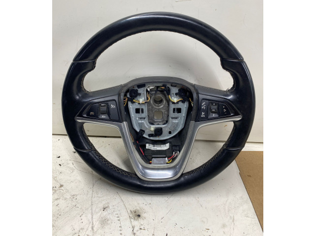 Руль Opel Meriva B 2010 - 2016 года 13351025, 0060010935