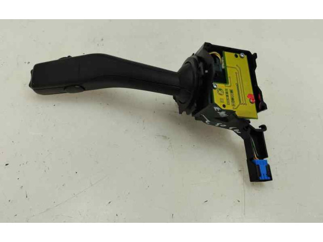 Ручка стеклоочистителей 1K0953519A   Audi A3 S3 8P