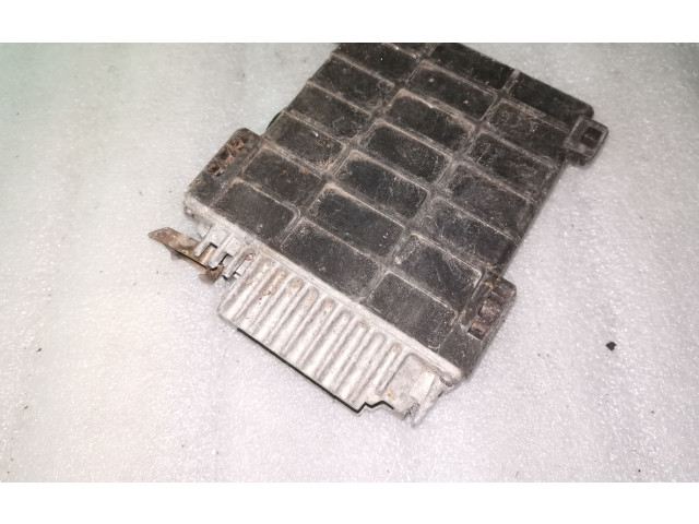 Řídící jednotka 0095450232, 0285007058   Mercedes-Benz E W124 1988