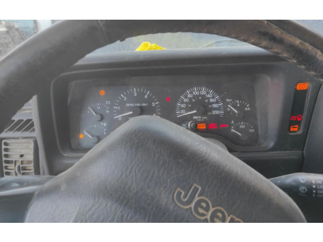 Панель приборов 56009730AC Jeep Cherokee XJ