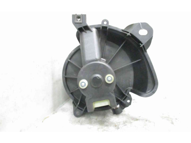 Вентилятор печки 77364951, 22302322 Fiat Grande Punto