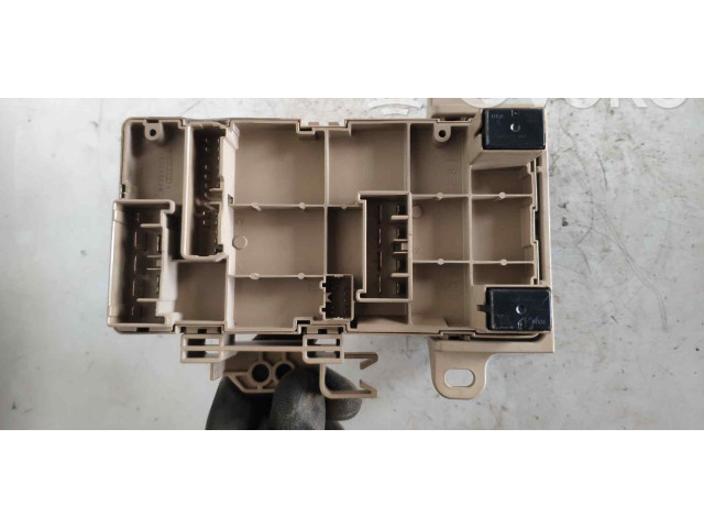 Блок предохранителей 82201FJ110   Subaru Forester SJ    