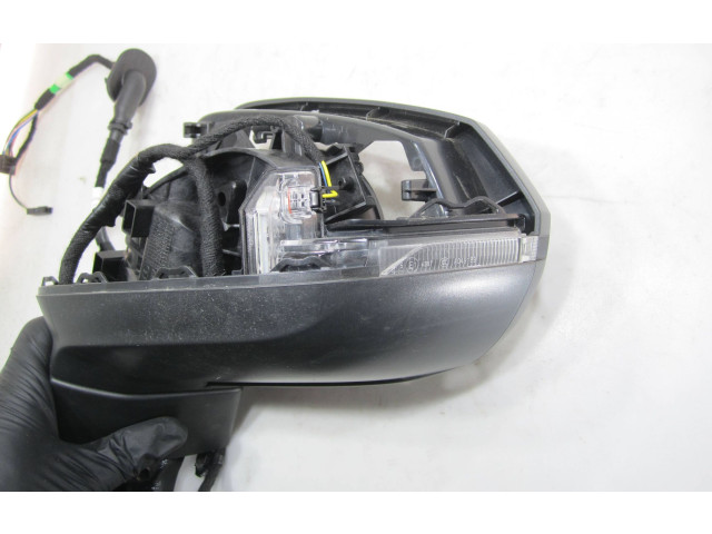 Зеркало электрическое Audi Q3 F3 2018 - года