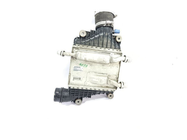 Интеркулер GX736K775AB Jaguar XE