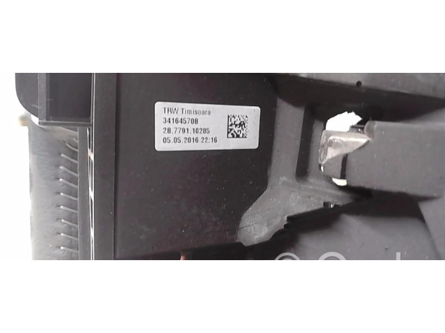 Руль Dacia Duster 484004459R