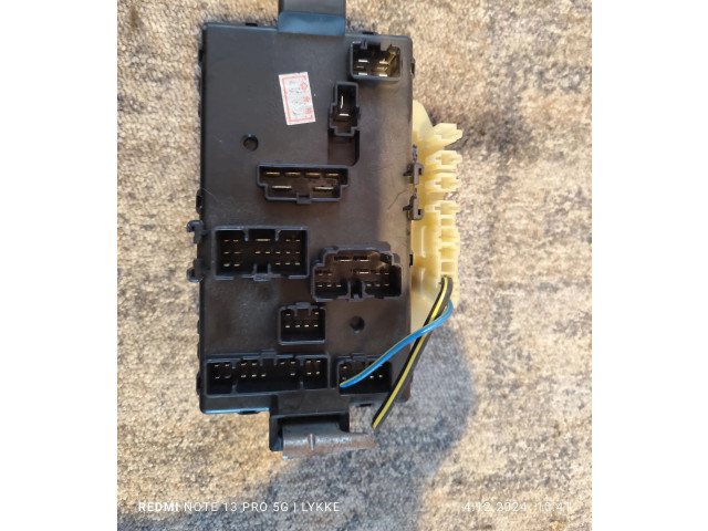 Ящик предохранителей (комплект) 8260097405 Daihatsu YRV