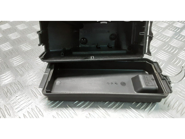 Блок предохранителей 1645400182, 2515400524 Mercedes-Benz R W251