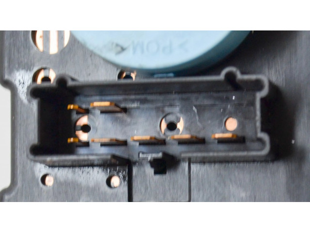 Включатель регулировки салона