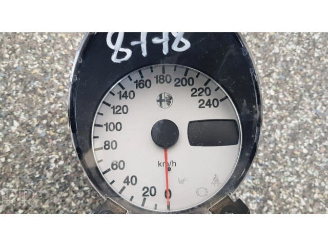 Панель приборов 60653706 Alfa Romeo 156