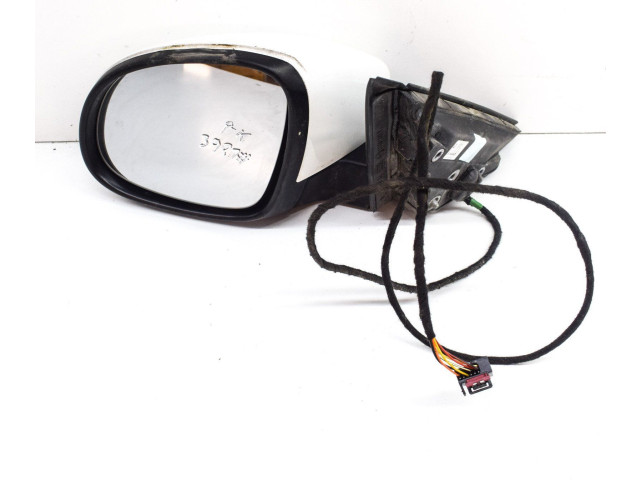 Зеркало электрическое Skoda Yeti (5L) 2009 - 2017 года