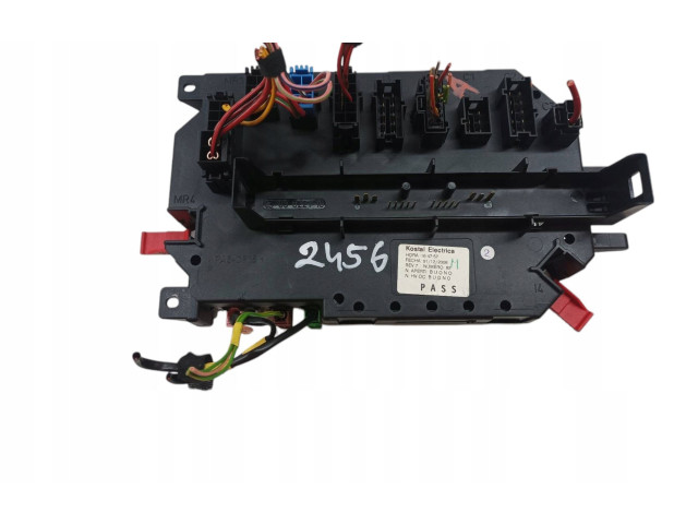 Pojistková skříňka A2215406350 Mercede-Benz S W221 2009