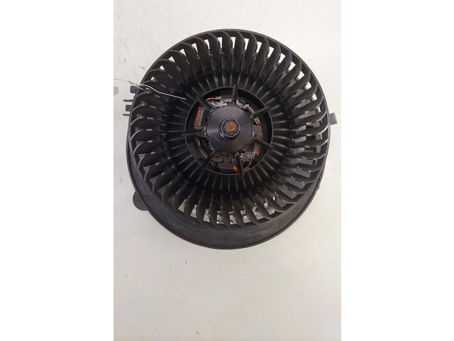 Вентилятор печки 5Q1819021J Volkswagen Golf VII