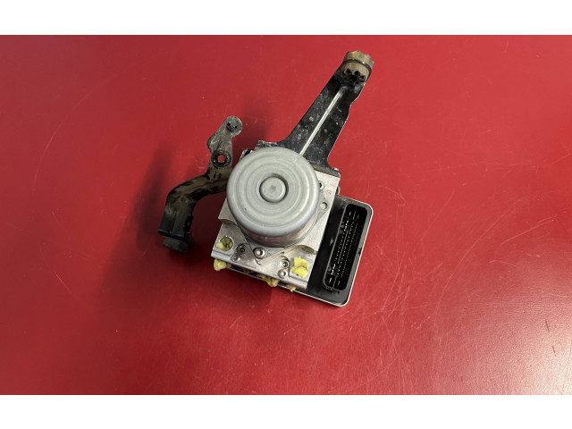 Блок АБС 6893764, 6893765 BMW X3 G01 2018 - 2024 года