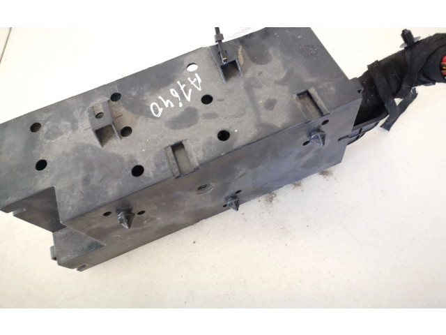 Блок предохранителей 3d0937499b Volkswagen Phaeton