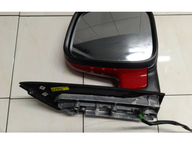 Zpětné zrcátko  Volkswagen Caddy 2010    