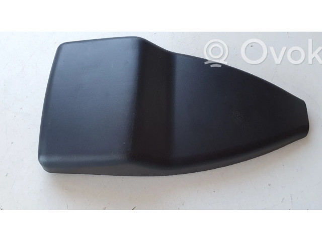 Зеркало заднего вида (в салоне)