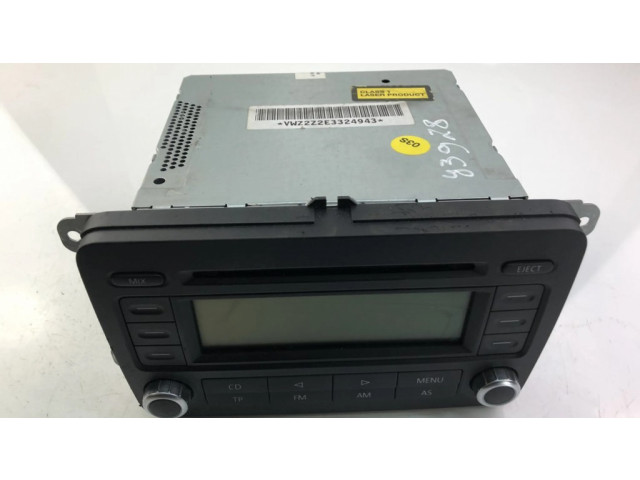 Радио/ проигрыватель CD/DVD / навигация