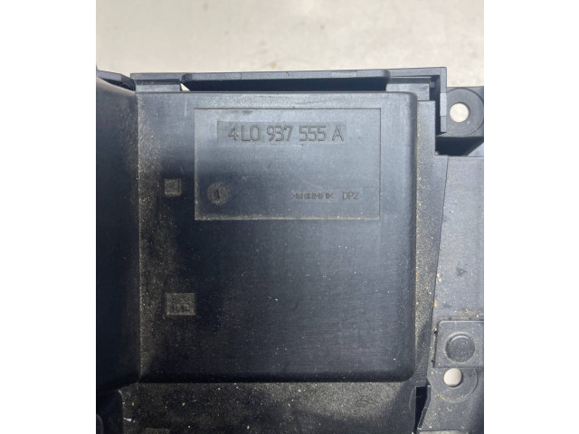   Pojistková skříňka 7L0937548C   Audi Q7 4L 2014