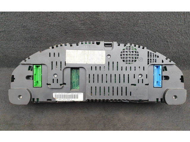 Спидометр (приборный щиток)  4B0920900F   Audi A6 S6 C5 4B 