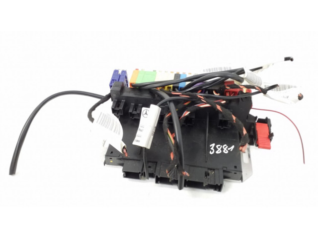 Pojistková skříňka A2305454032 Mercedes-Benz SL R230 2009