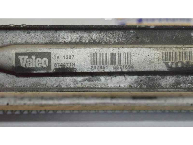 Радиатор интеркулера 8671694, 8671694    Volvo S80  B5244T3 