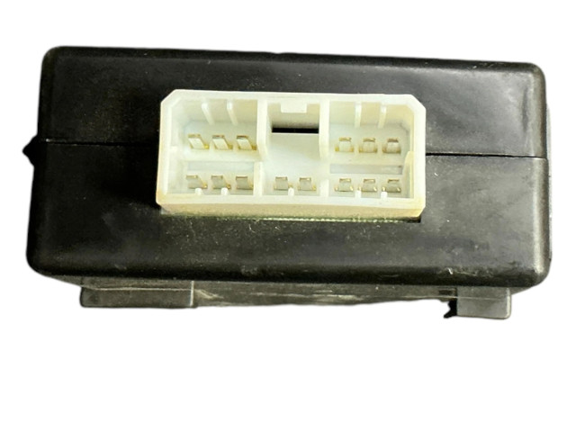 Блок управления 95916578, 30230071   Chevrolet Captiva