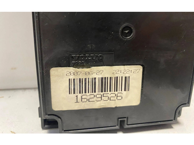 Дисплей    30797715, 1629526   Volvo V70