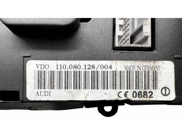 Панель приборов 110080128004   Audi A6 S6 C5 4B       