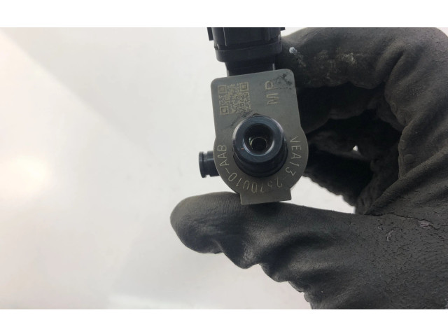 Форсунка 31405404    Volvo V70   