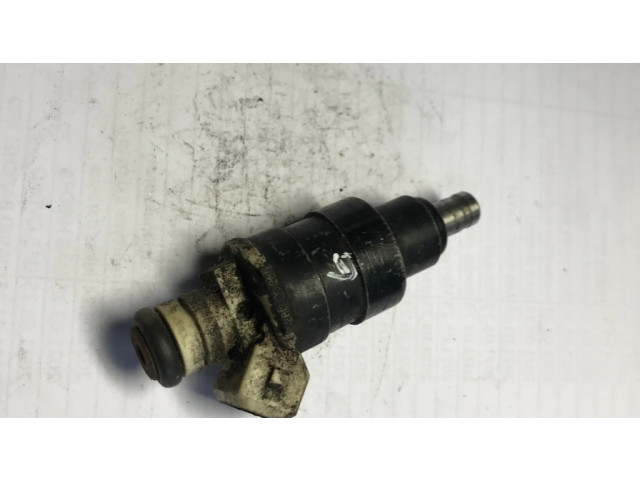 Vstřikovač 0280150208 BMW 3 E30 pro benzínový motor 0.0