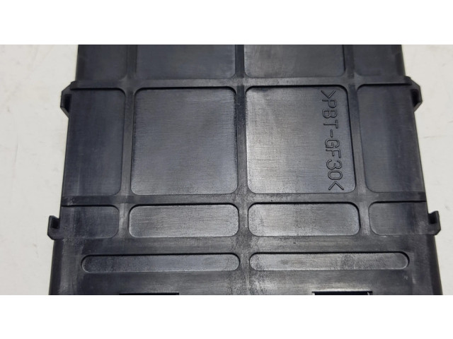 Блок управления 8631B126 Mitsubishi Outlander