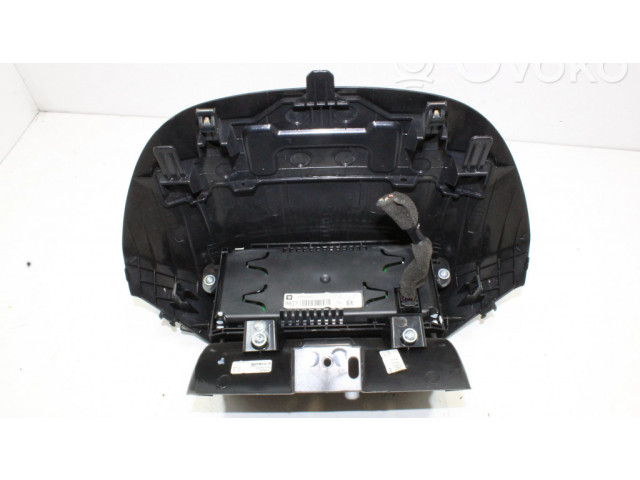 Дисплей    95952766G   Chevrolet Orlando