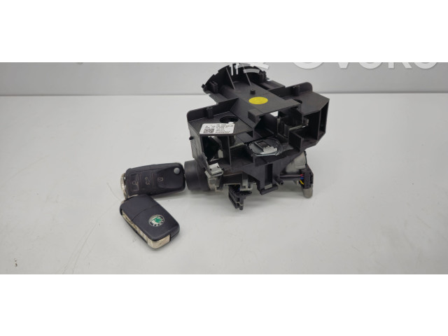 Комплект блоков управления 03G906021TC, 1Z0920843D Skoda Octavia Mk2 (1Z)