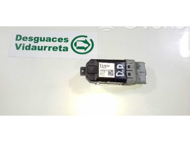 Блок управления    Peugeot Expert