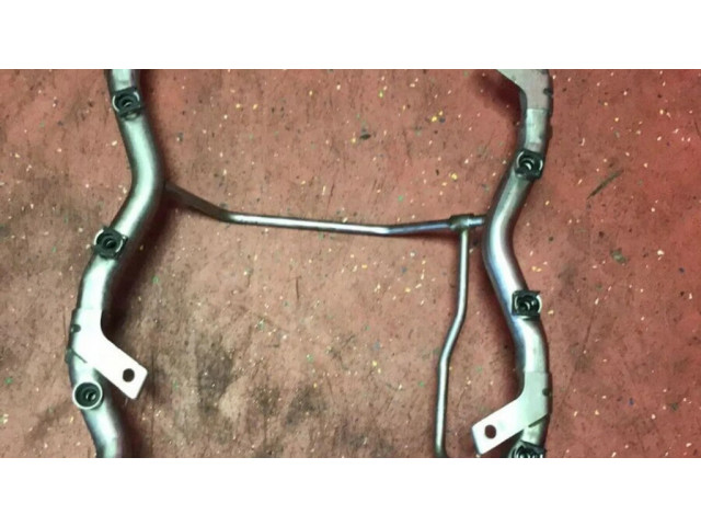 Vstřikovací lišta 1437443 BMW X5 E53 pro benzínový motor 4.4