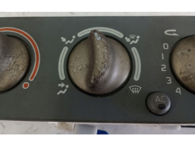 Блок управления климат-контролем 52496620   Renault Twingo I