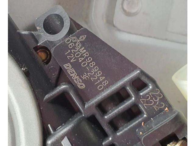 Zpětné zrcátko  Mitsubishi Grandis 2004  MR989948  