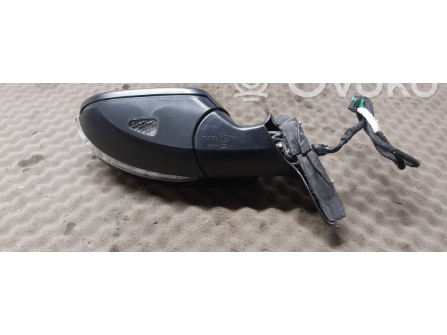 Зеркало электрическое        Volkswagen Jetta VI  2011 - 2018 года   