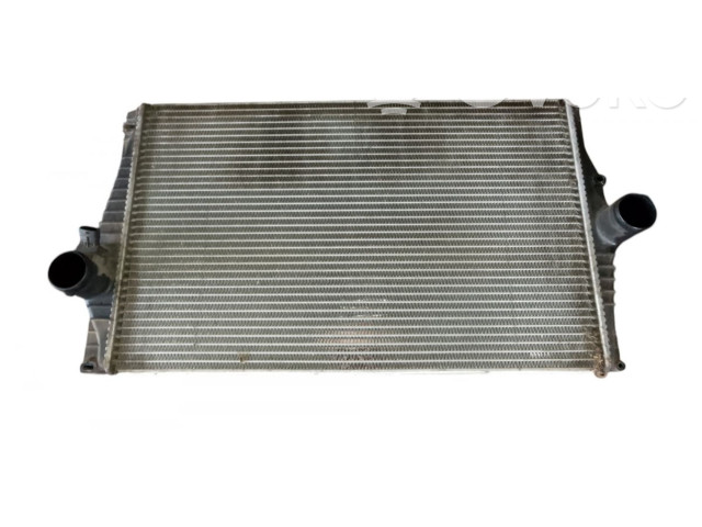 Интеркулер  989581K, 04093397   Volvo XC90 