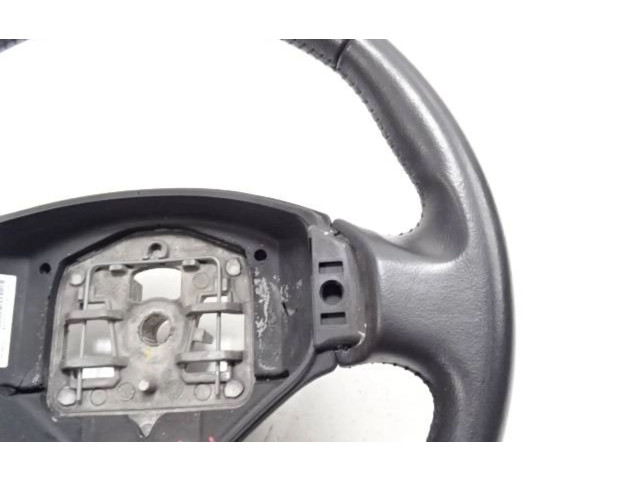 Volant Peugeot 5008 2011   