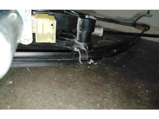 Электрический механизм для подъема окна без двигателя 81A837462, 2PIN5P    Audi Q2 -  -  года