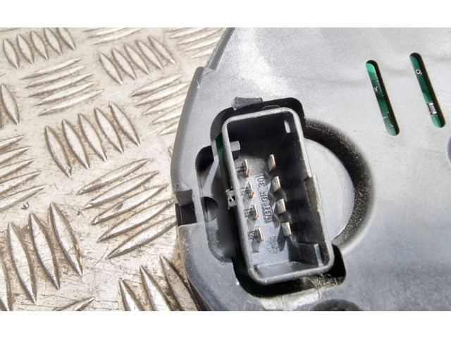 Pojistková skříňka Спидометр (приборный щиток) 5J0920810B, V2823466 Skoda Roomster (5J) 2007