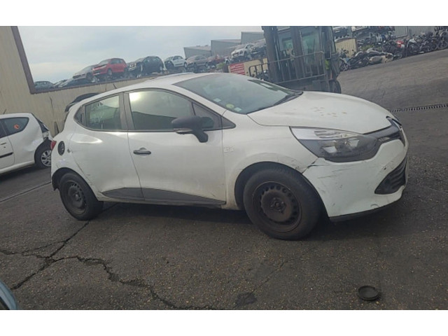 Вентилятор радиатора     214816703R    Renault Clio IV 