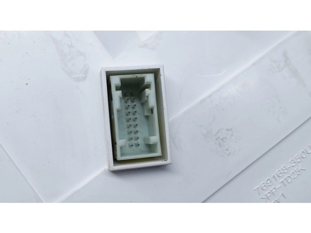 Přístrojová deska  Citroen Berlingo 2020 9838081980, 983808198000  