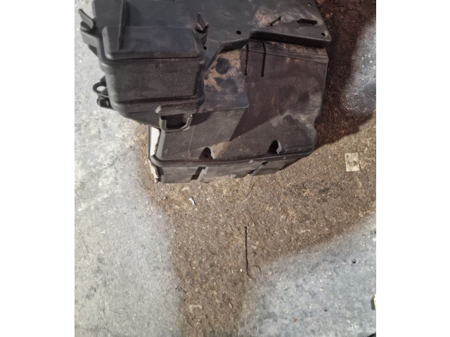 Pojistková skříňka 7E0907300A Volkswagen Transporter - Caravelle T6 2016