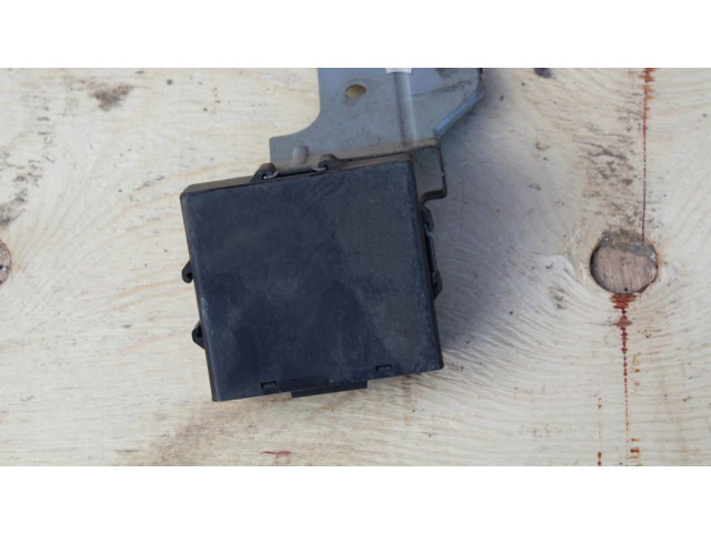 Блок управления 87022SA021 Subaru Forester SG