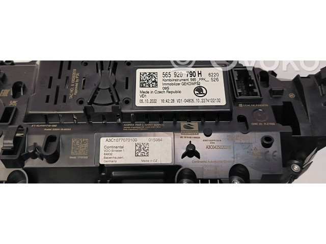 Панель приборов 565920790H Skoda Karoq