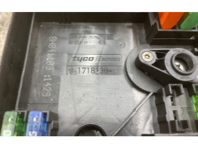 Блок предохранителей    Volkswagen Golf Plus    