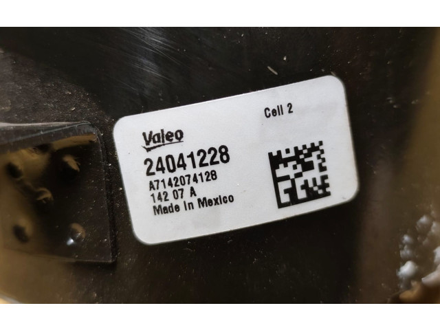 Вентилятор радиатора     24041228    Chrysler 300 - 300C 